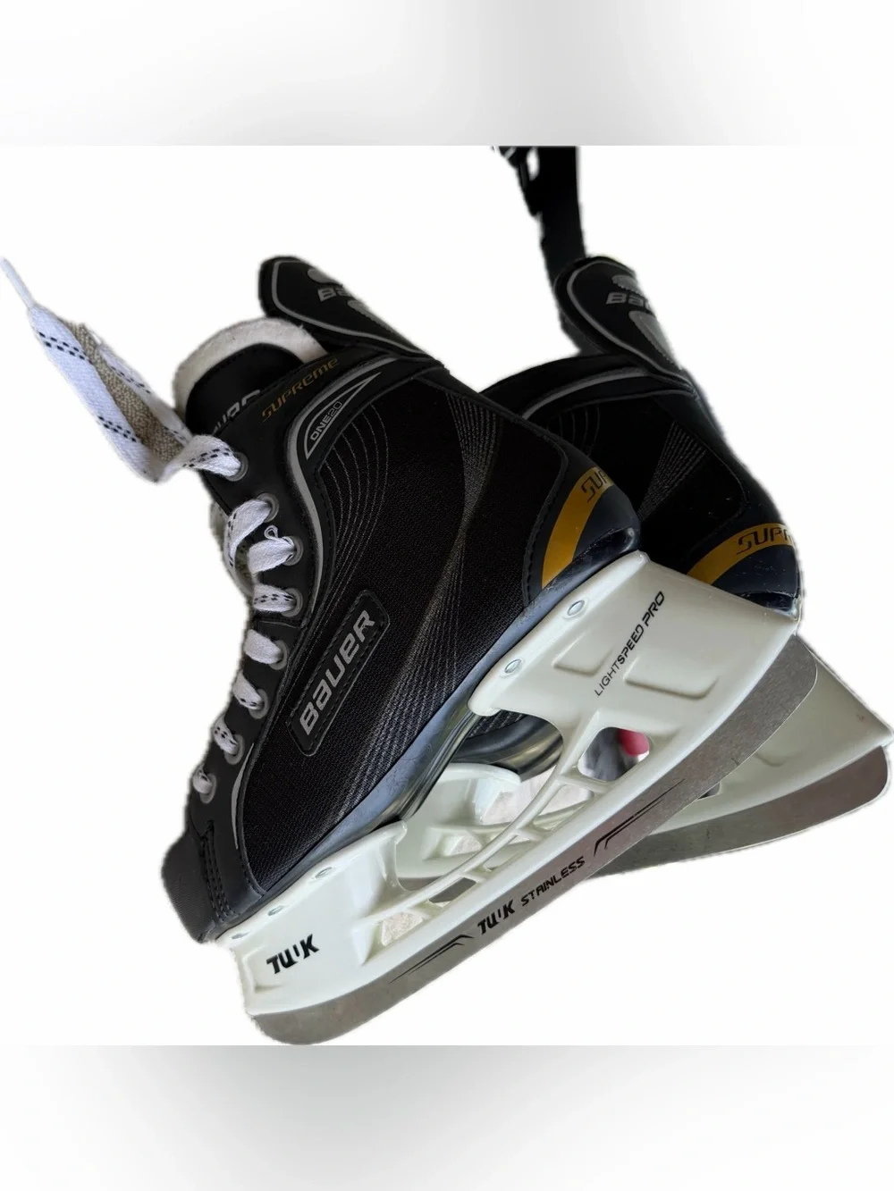 Bauer Kids Black and White Ice Hockey Skates - size 4